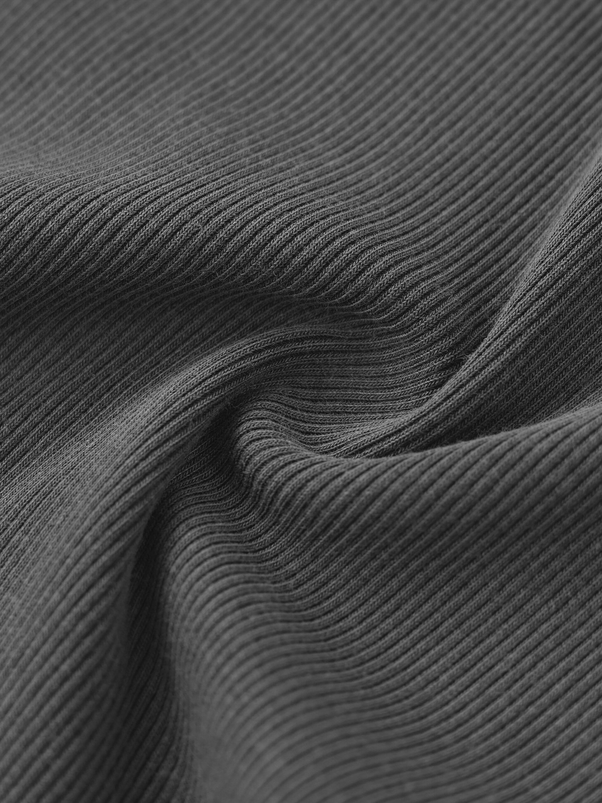 Robe longue fendue délavée teintée – Perfection is a 100% Scam (Edition Noire)